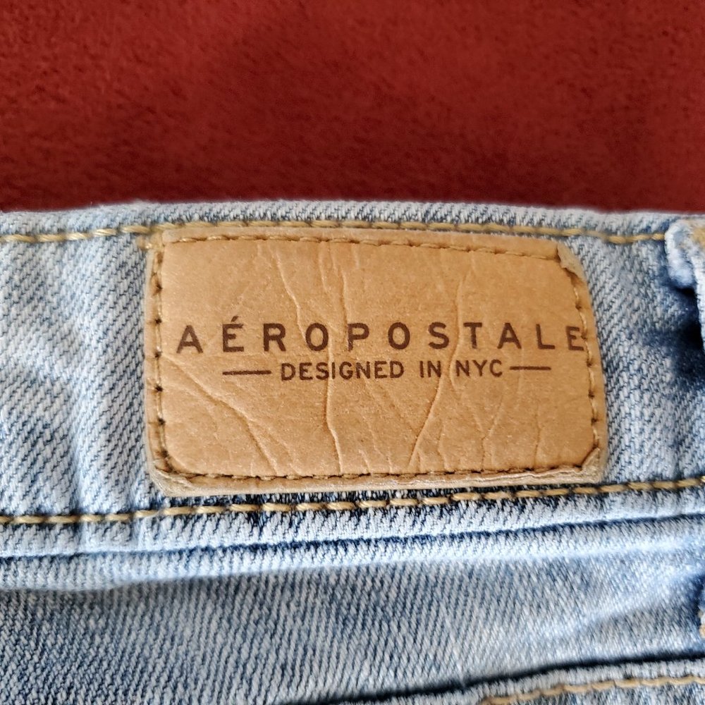 Aéropostale designed in NYC distressed blue denim jean shorts midi - Picture 5 of 8